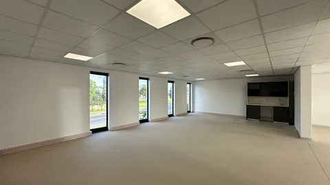 WhatsApp Image 2025-08-18 at 11.17.07 (1).